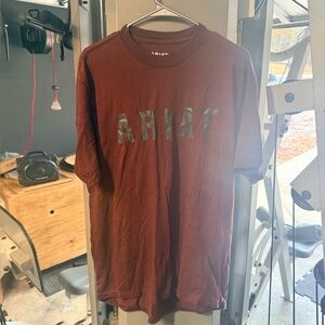 Ariat men’s Tshirt
